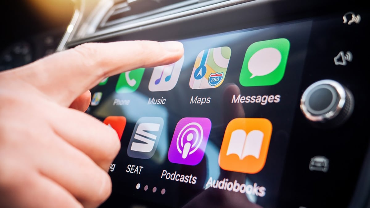 Regarder des vidéos sur l’écran de sa voiture : CarPlay avance