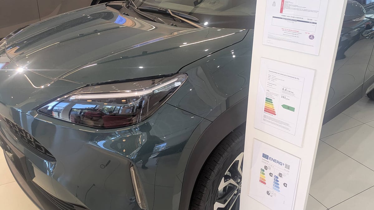 Des centaines de garagistes français bientôt interdits de vendre et immatriculer des voitures ?