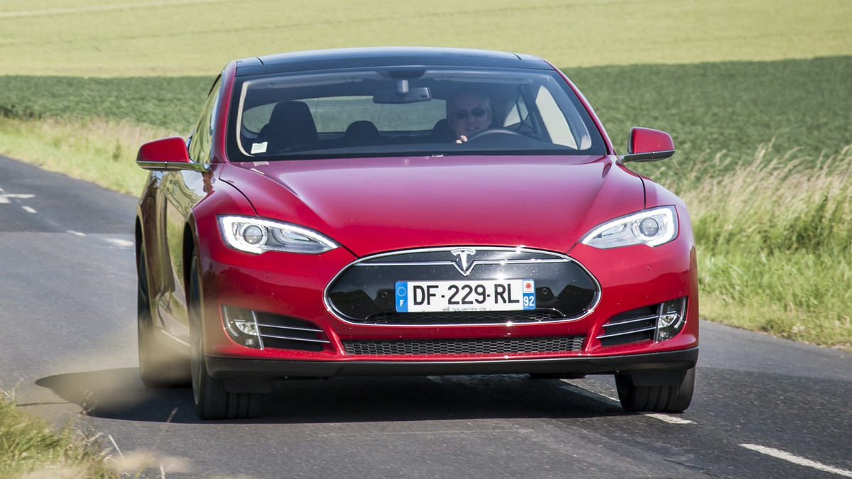 Acheter une Tesla Model S ou X d'occasion : quid de la recharge gratuite et de la fiabilité ?