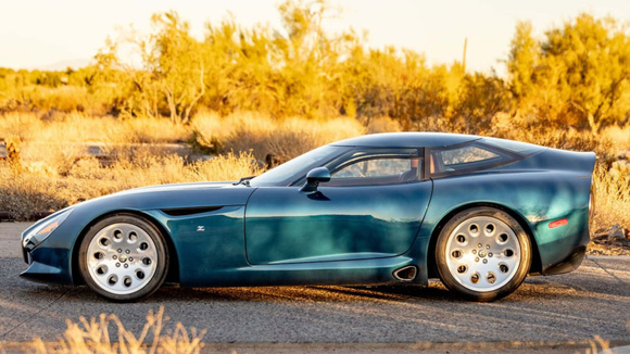 Alfa Romeo TZ3 Stradale : l'une des 9 Viper italiennes est à vendre ...