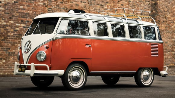 Le VW ID.Buzz aura bel et bien un remplaçant, moins cher et plus performant. Voici comment !
