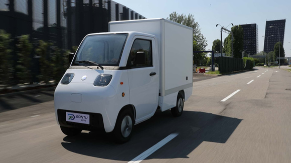 Ce nouveau constructeur chinois débarque en Europe avec un mini ...