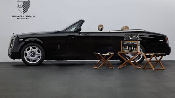 Un panier de pique-nique plus cher qu'une voiture neuve ? Cette Rolls-Royce  a une option d'apparence anodine mais  un prix record - L'Automobile  Magazine