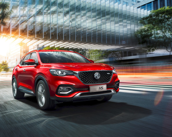 MG s'apprte  lancer un SUV hybride rechargeable en Europe - L'Automobile  Magazine